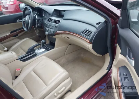 2011 Honda Accord 2.4 Ex-L z USA, uszkodzony, nr VIN 1HGCP2F85BA075647